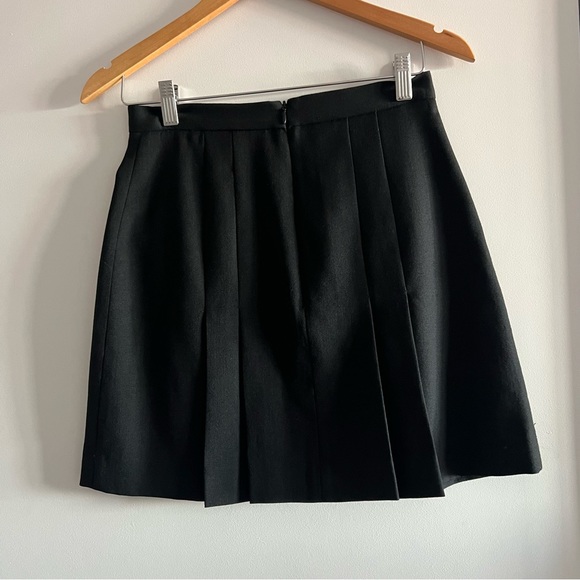 Sandro pleated mini skirt - Picture 4 of 9